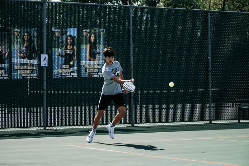 How to Return Serve in Pickleball (UK 2026)